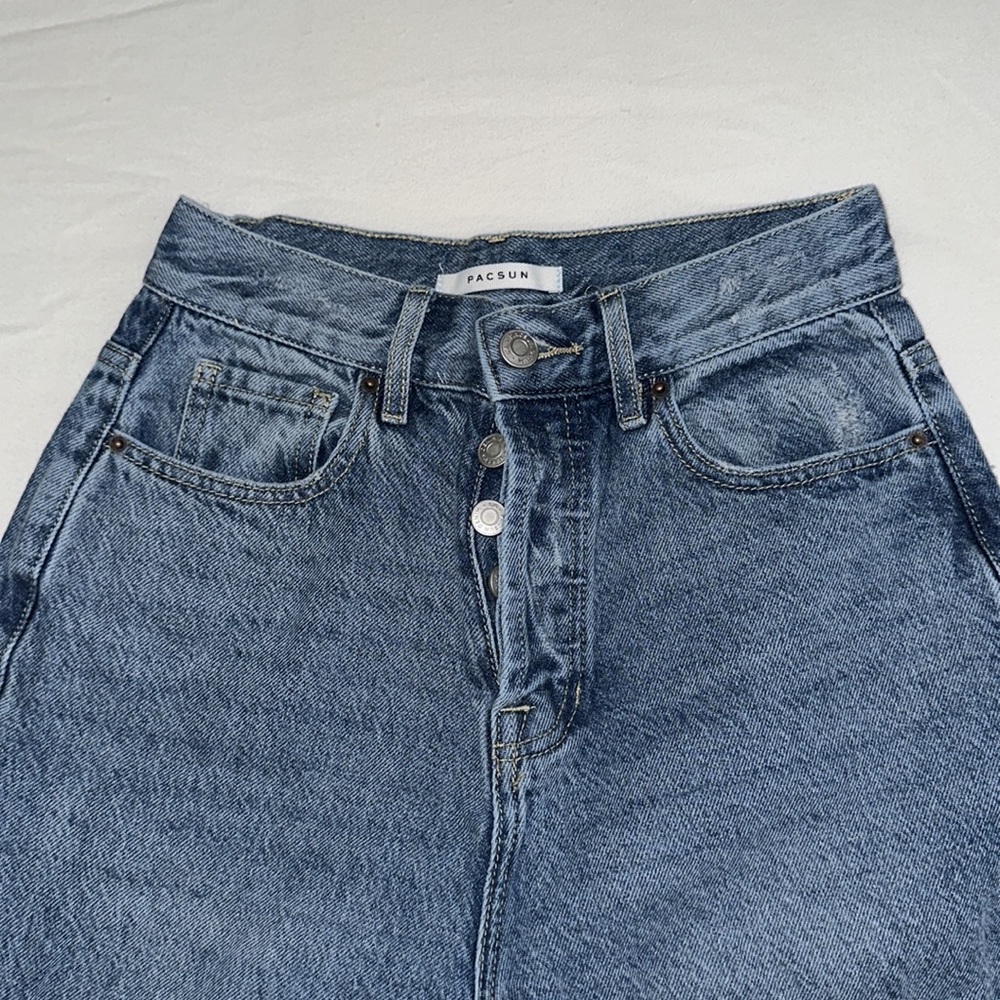 NWOT PacSun Medium Wash High Rise Straight Denim Jeans Pants - Picture 3 of 9